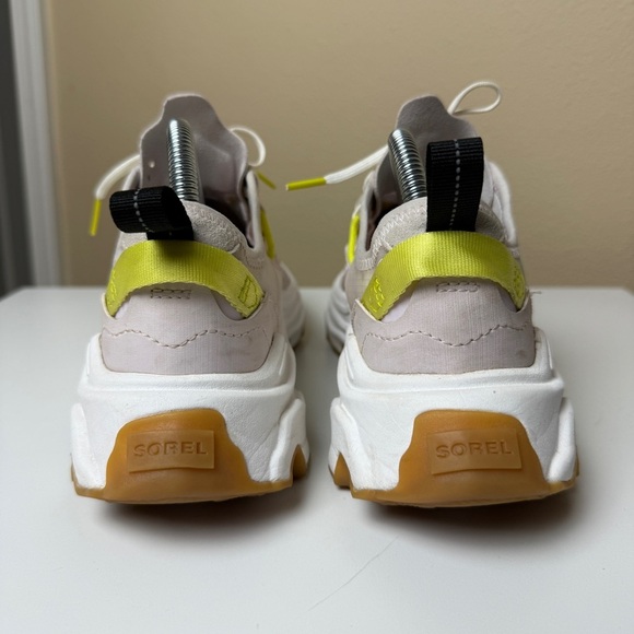 Sorel Kinetic Breakthru Tech Lace Sneakers in Dreamy, Sea Salt, Size 8.5 - Picture 5 of 8